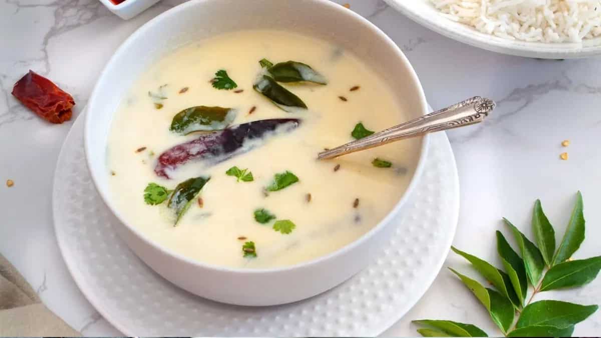 4 Gujarati Curry Recipes To Try For Your Next Meal