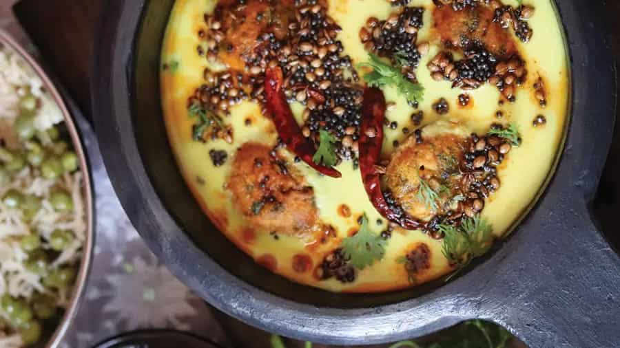 Indrahar: This Tempting Dal From MP Comes With Dal Cakes