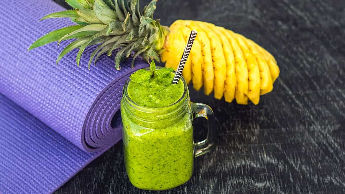 This International Yoga Day, Make Your Own PreYoga Smoothie