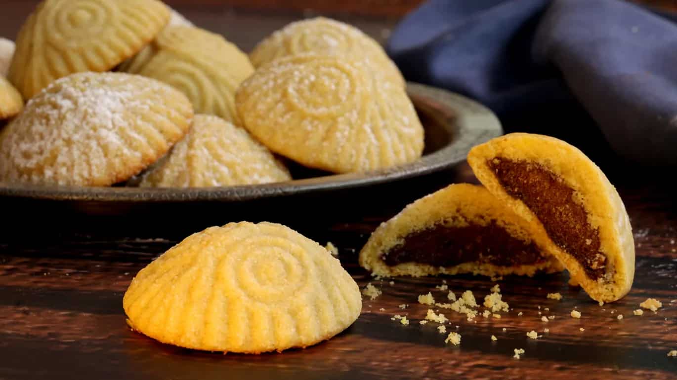 Eid 2022: Indulge In Some Sweet Treats Like Kanafeh, Tulumba And More From Across The Globe