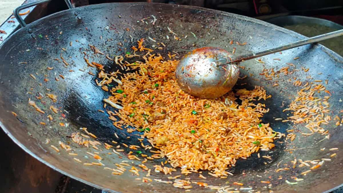 Veg Fried Rice: A Punch Of Chinese Tadka To the Indian Rice