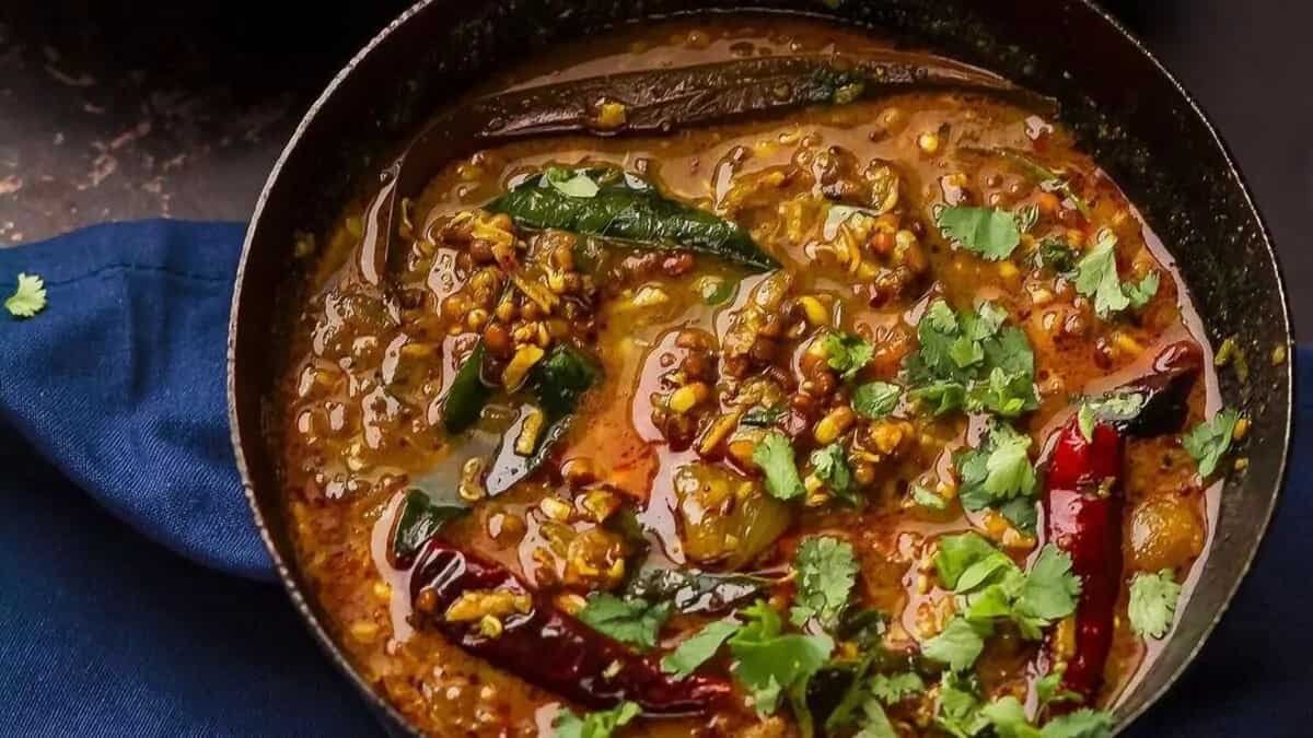 Worried For Lunch; Try These 7 Maharashtrian Veg Dishes