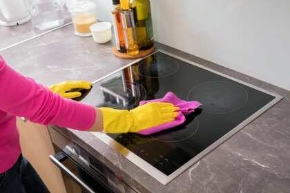 Kitchen Hacks: How To Clean Induction Cooktop Naturally?