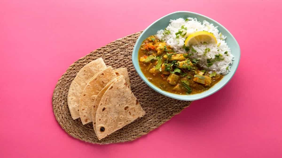 Nagpur Vendor’s Butter Overload Dal-Chawal Leaves Netizens Gagging