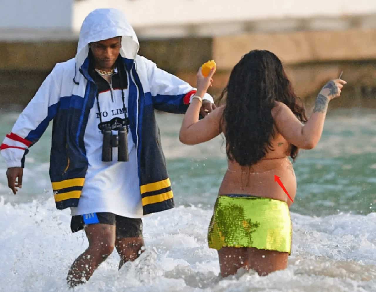 Pregnant Rihanna Gorges On Some Mangoes: Some Indian Variety To Try This Summer