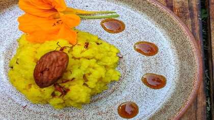 Move Beyond Gajar And Moong Dal: Try This Winter-Favourite Ande Ka Halwa This Season
