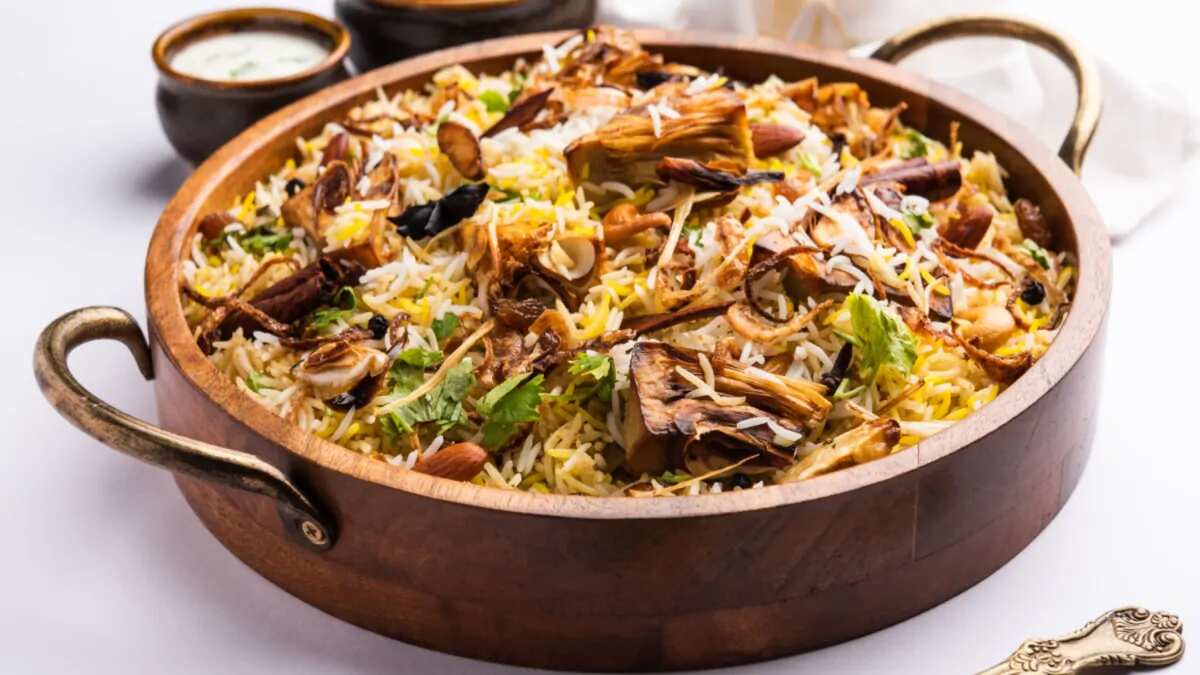 6 Indian Vegetarian Recipes That Can Sway Meat-Eaters 