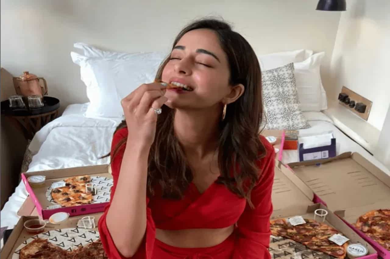 Ananya Panday’s Way Of Keeping ‘Balance’ Will Be Approved By Most Foodies  