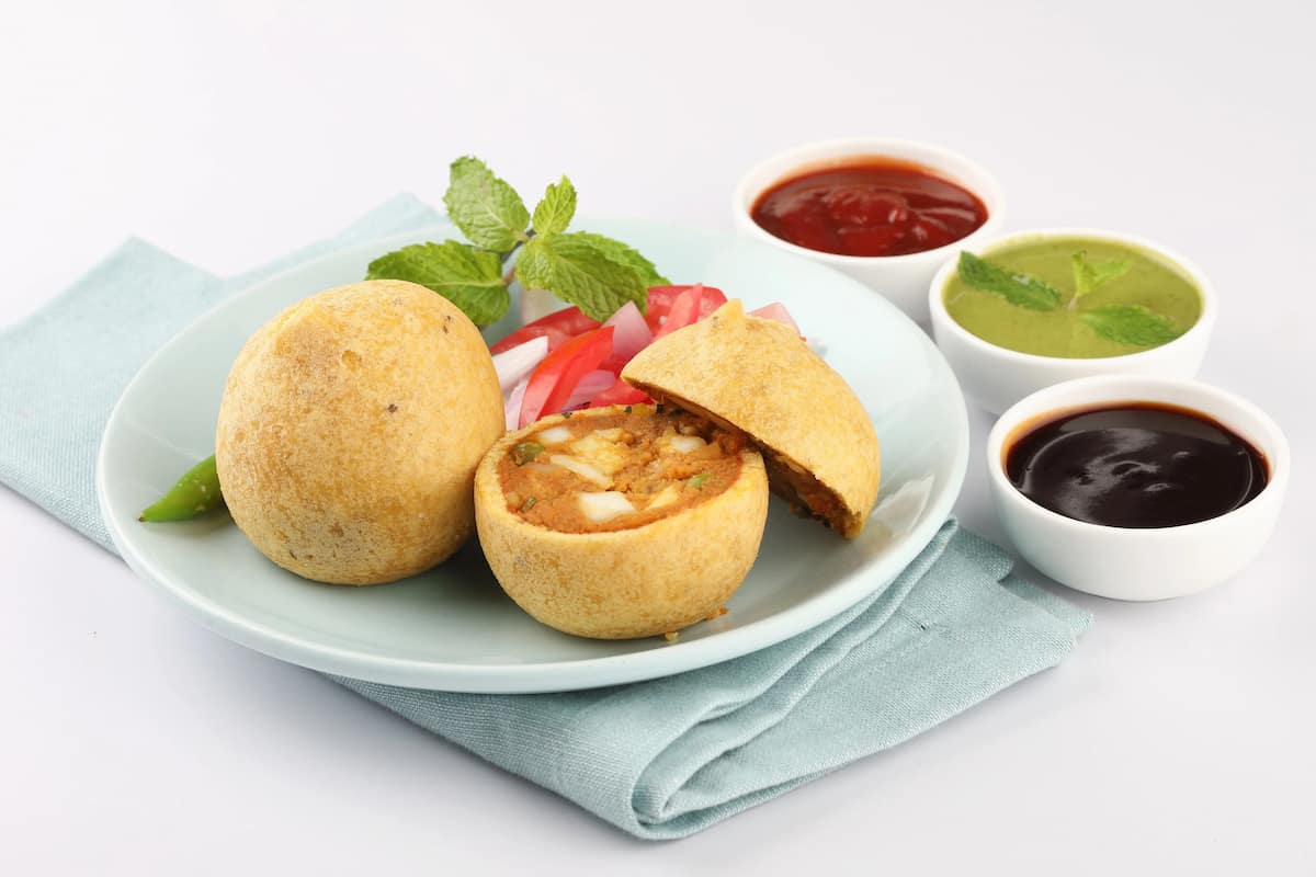 This Festive Season, Try Chef Kunal Kapoor’s Paneer Bonda Recipe