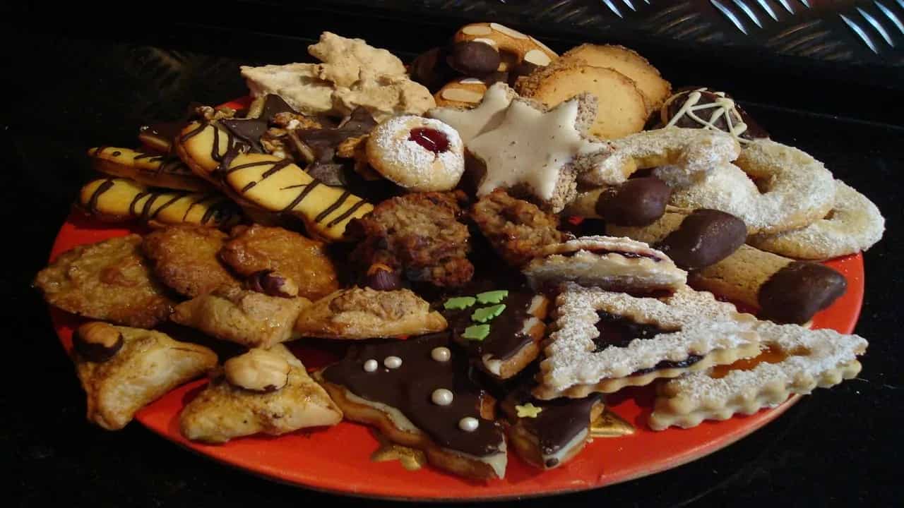 The World May Have Forgotten About These 5 Christmas Foods So It’s Time To Remember!