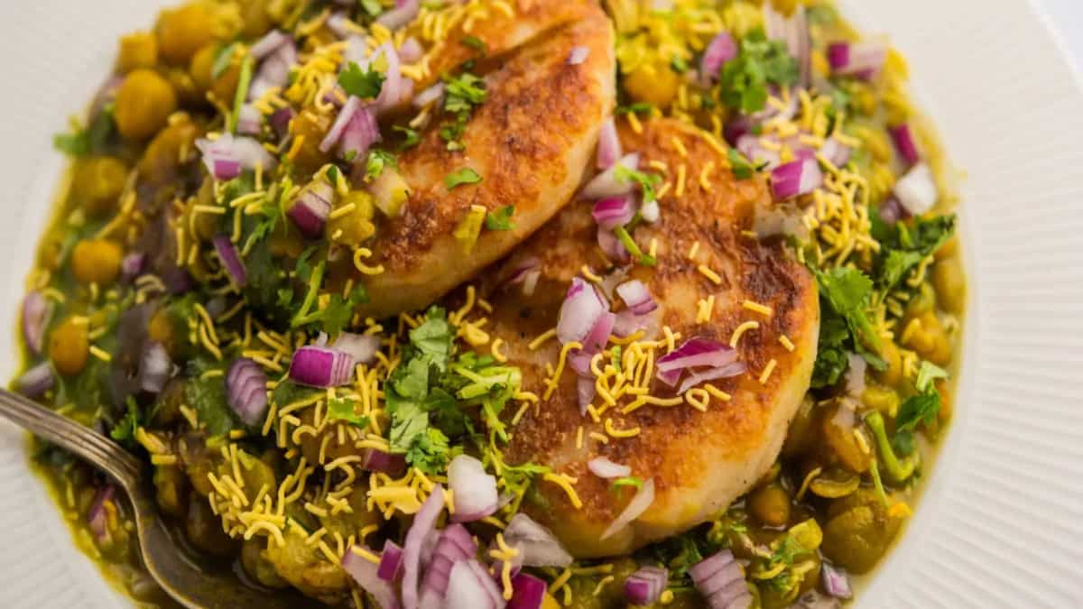 Sindhi Chola Chaap: The Ultimate Snack To Try 