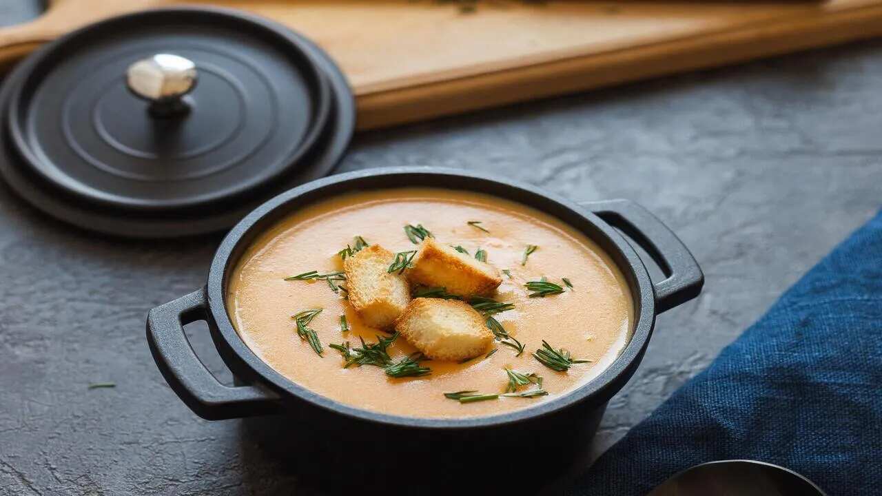 Gravy Corner: 5 Onion Gravy Recipes To Elevate Your Taste Buds