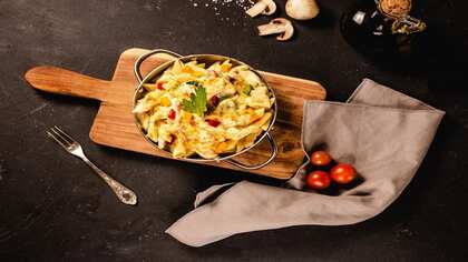 How To Make White Sauce Pasta At Home? Tips To Ace The Béchamel Sauce