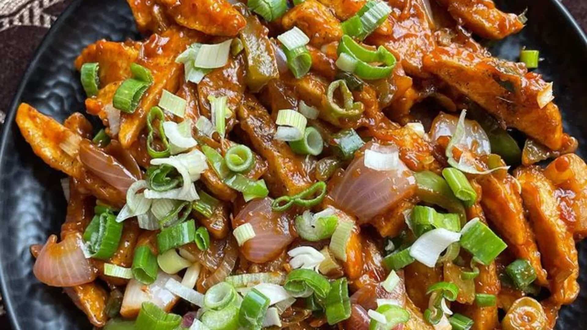 No Cornstarch, Honey Chilli Potato Crispy and Scrumptious