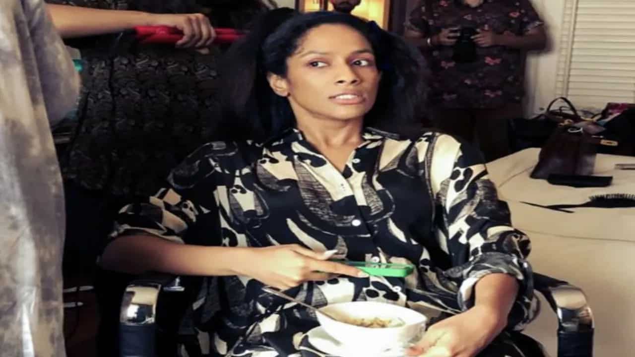 We’re Going Bananas Over Masaba Gupta’s Way Of Eating The Fruit: 3 Smoothies To Try