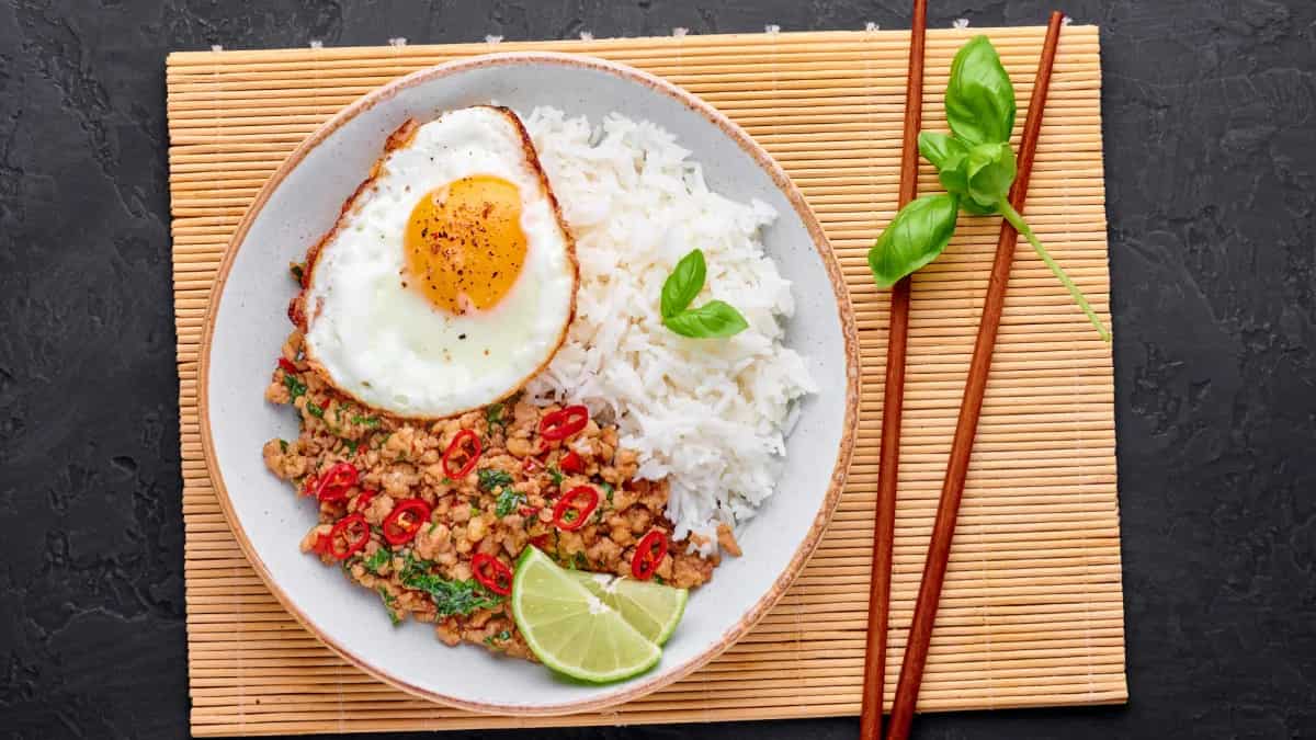 Pad Krapow Gai: A Classic Thai Delicacy For Lunch