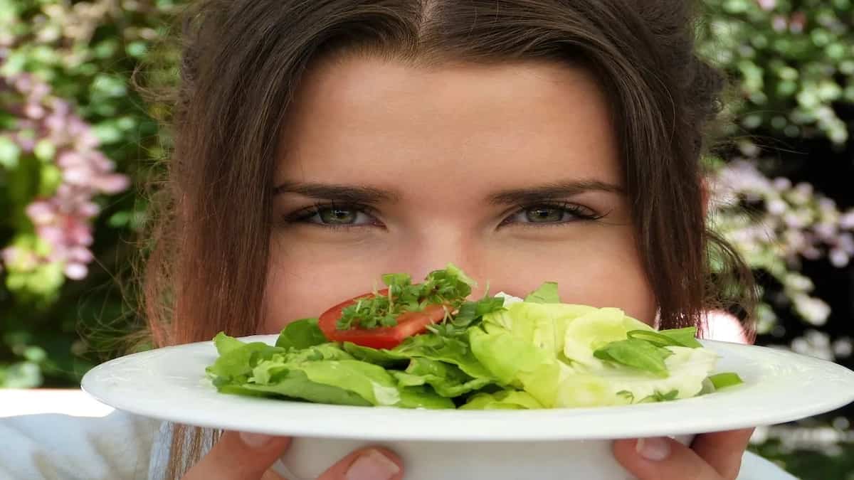Obsessed With Dieting? Here Are 3 Major Drawbacks You Should Know