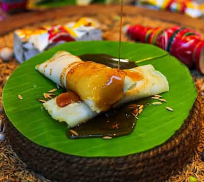 Poush Parbon- Makar Sankranti means the season of Pithe Puli