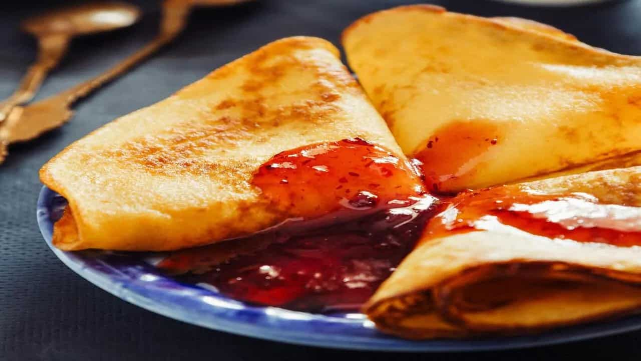 From Chilla To Dhokla: All That You Can Make For Breakfast With Besan