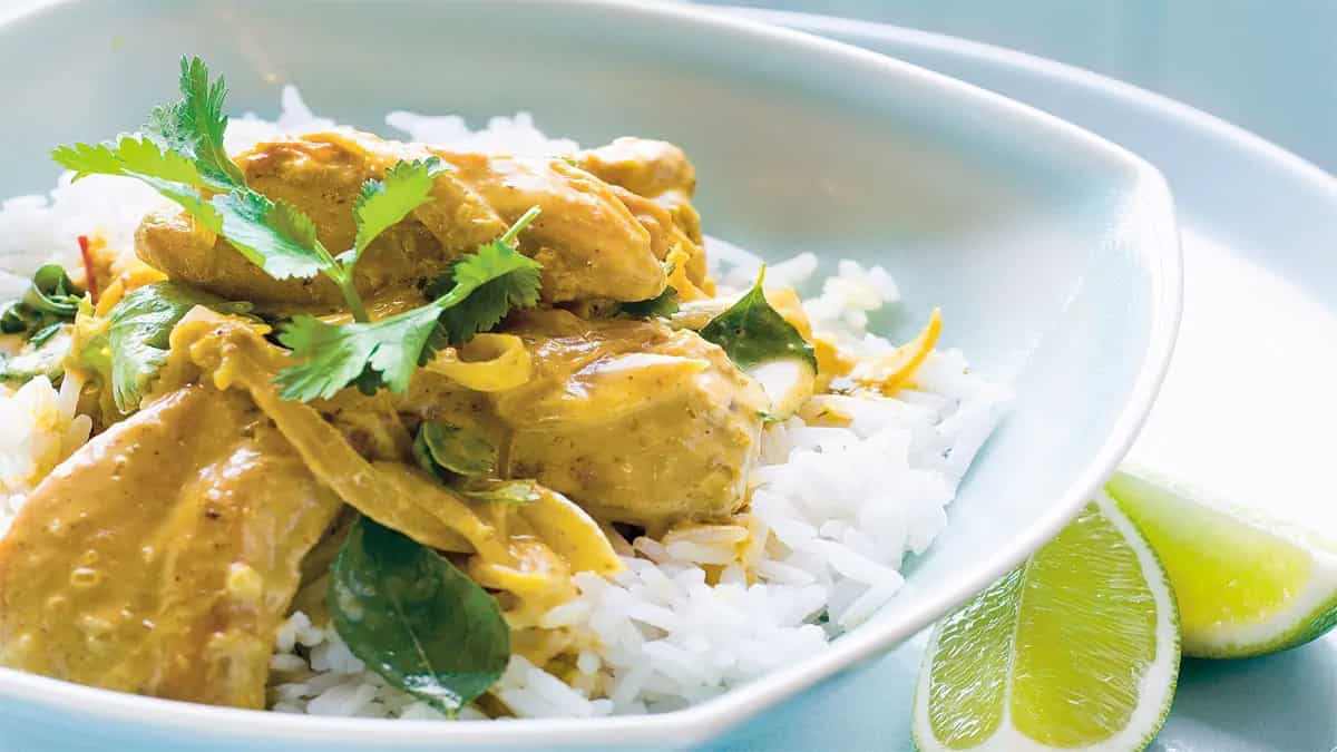 Keep Your Cool With These Coconut Milk Curries For Lunch 