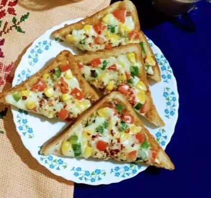 Bread Pizza