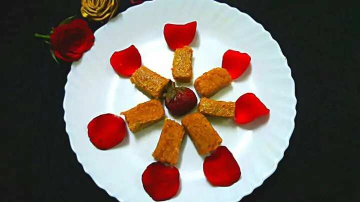 Chola Dal Barfi or Mohanthal