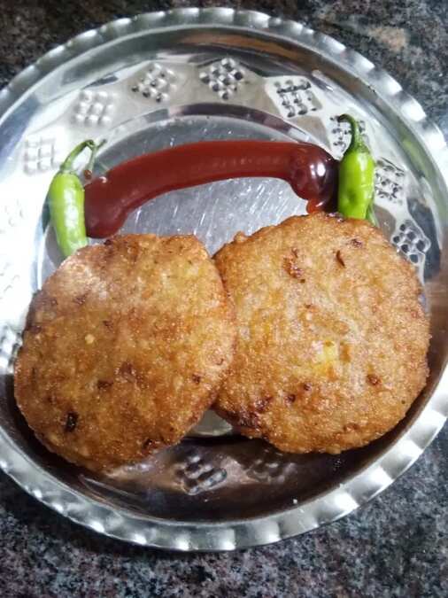 Aalu poha tikki