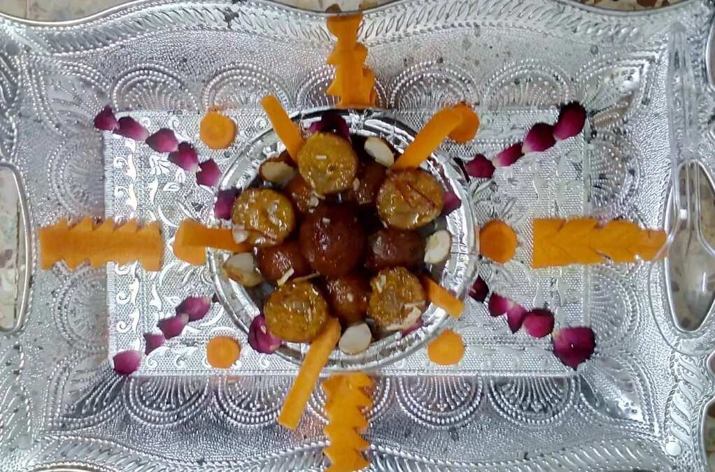 Carrot gulab jamun