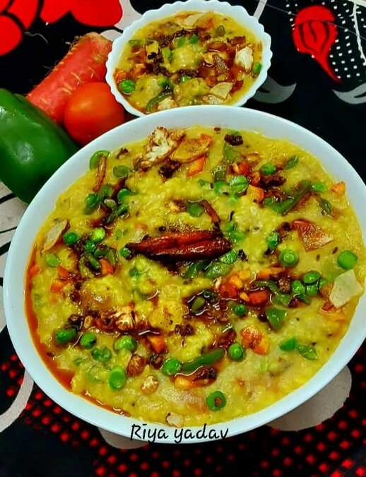 Veg moong dal Masala Khichdi