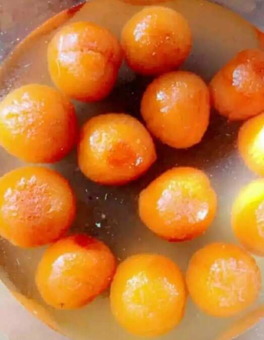 Bread gulab jamun