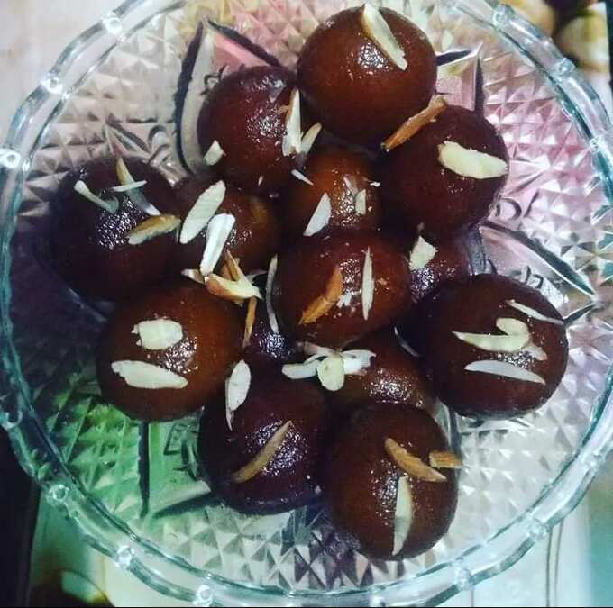 Gulab jamun