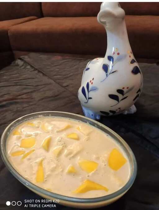 Mango custard