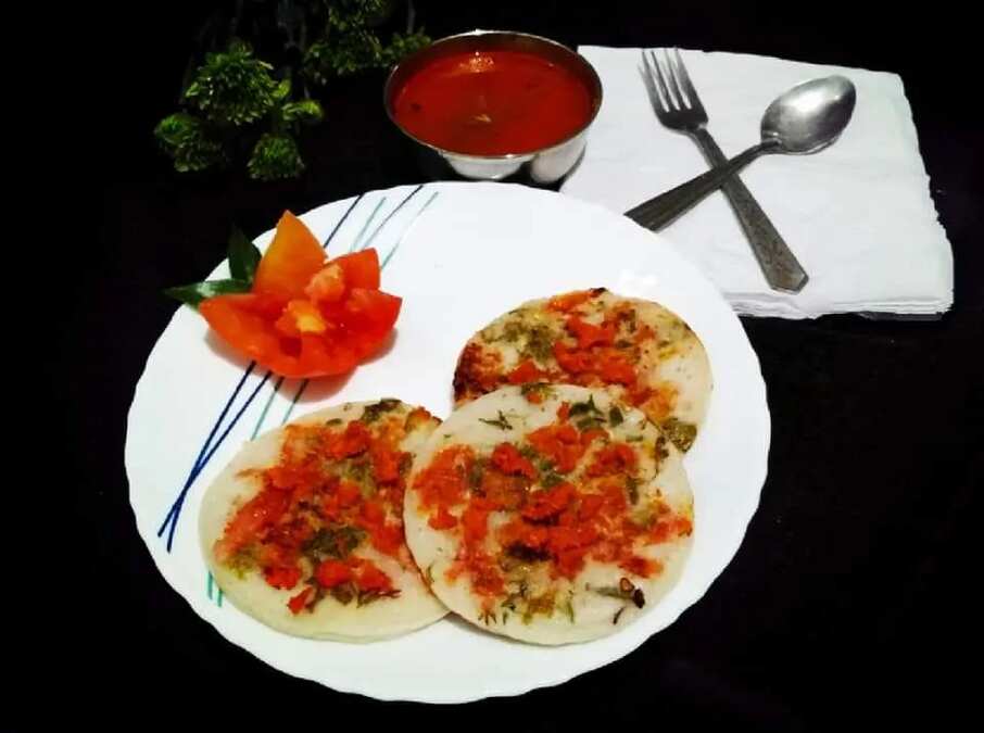Mini Tomato Uttapam