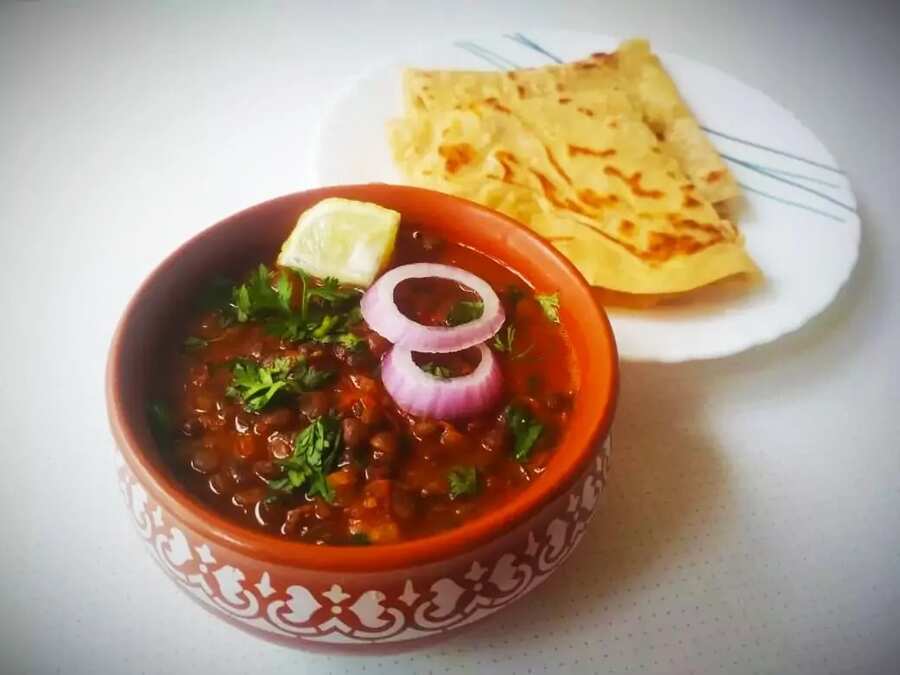 Akhha Masoor  Kolhapur Special