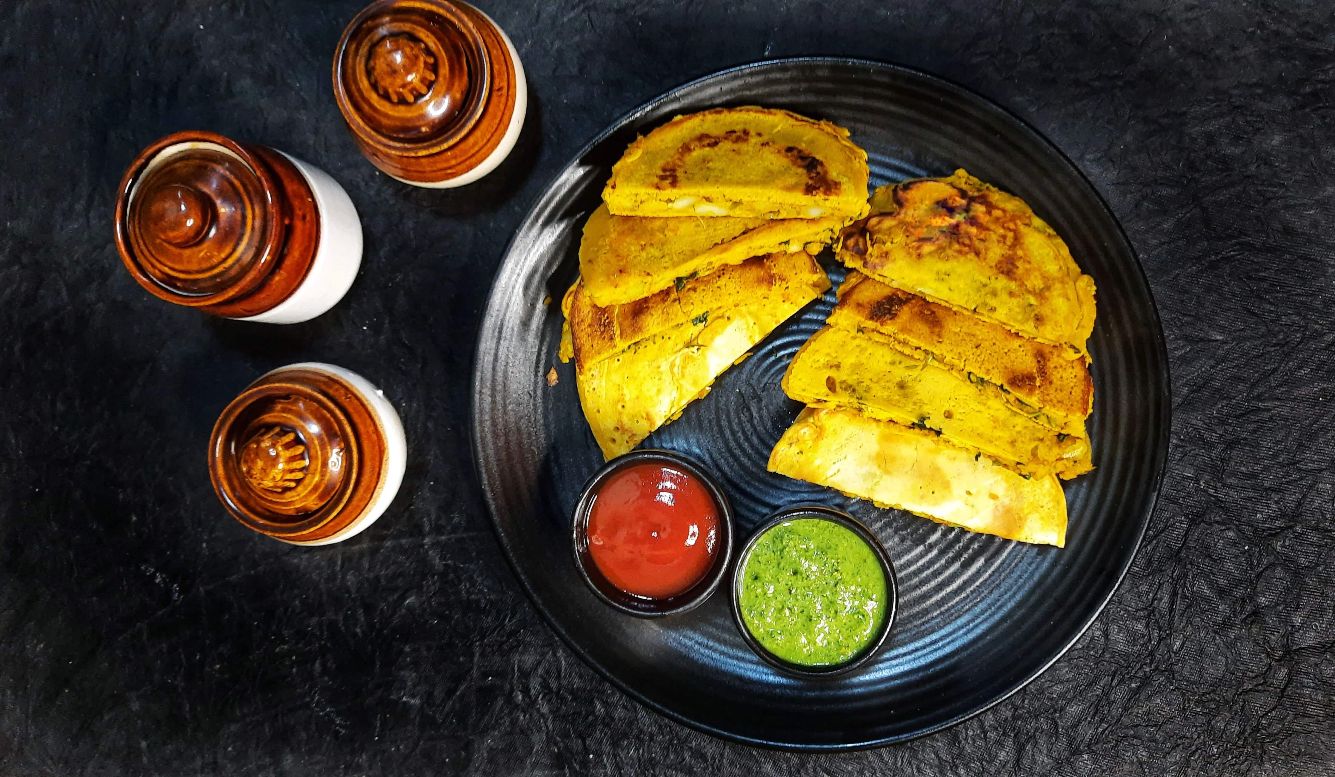 How to make Aaloo Chilla Sandwich Recipe