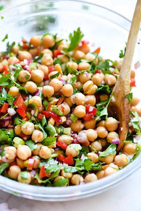 Middle eastern chickpea salad
