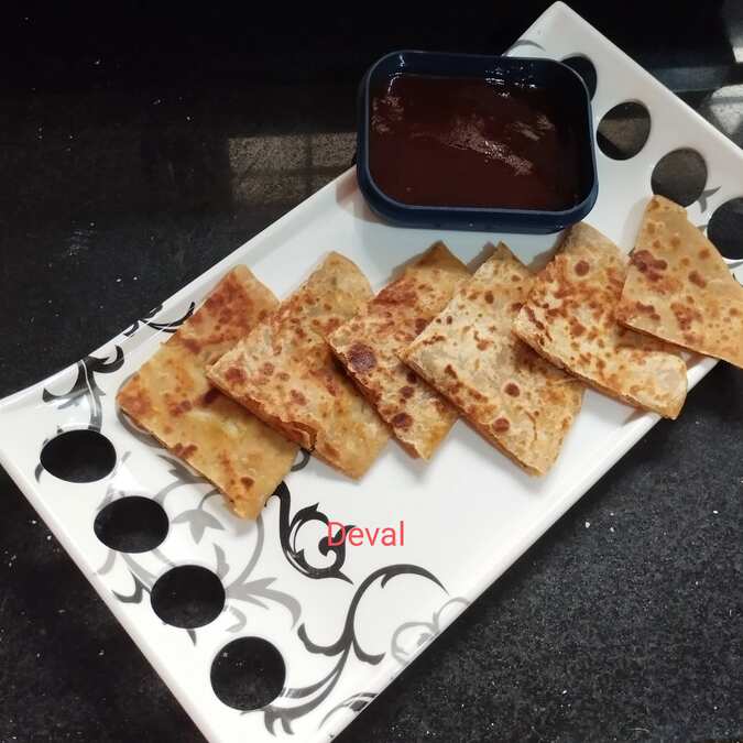 Aaloo Paneer Paratha