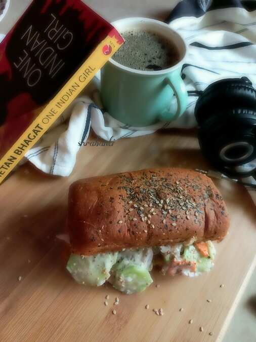 Overloaded Creamy Egg Sabway