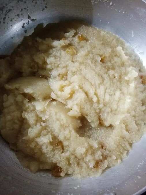 Suji halwa