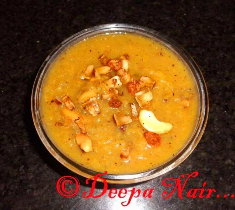 Nenthrapazham Prathaman ( Banana Payasam)