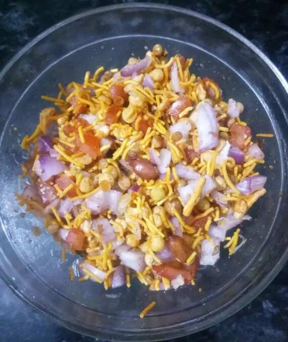 Namkeen mixture bhel