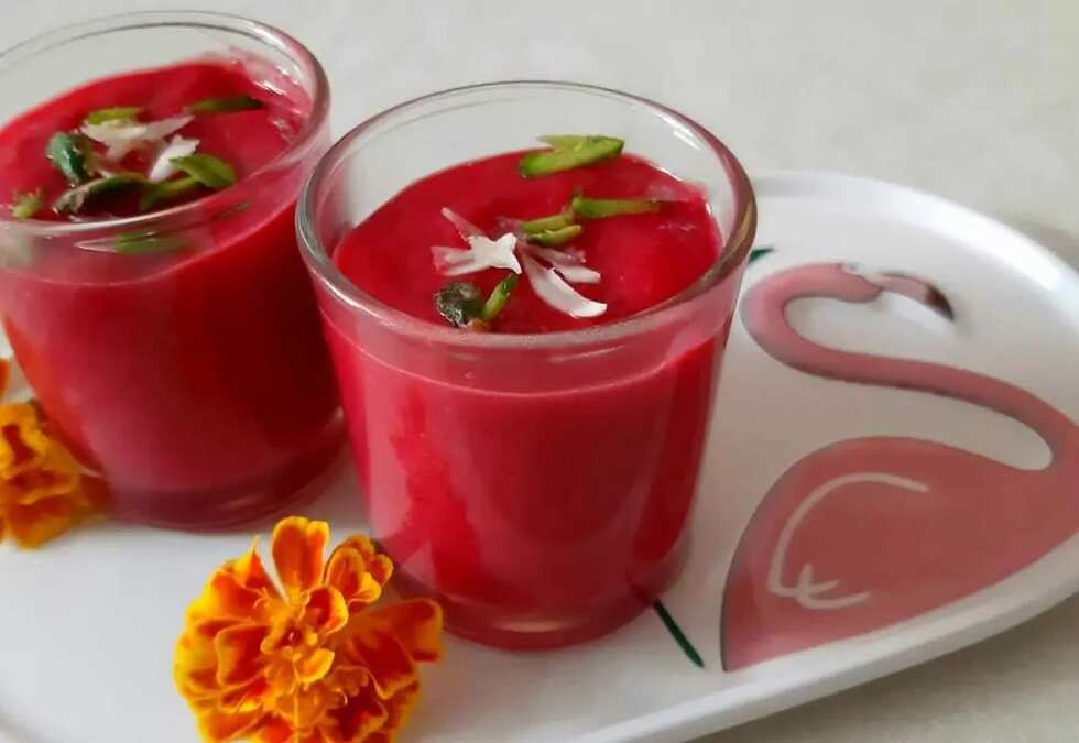 Amritsari Beetroot Badam Phirni Shots 