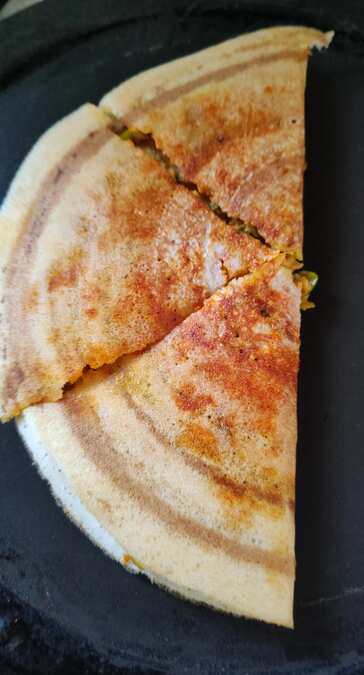 Tomato chutney dosa 
