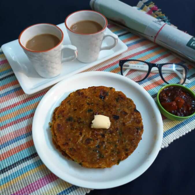 Leftover khichdi paratha