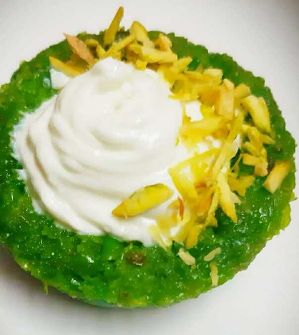 Matar Halwa Tartlets topped with Elaichi Shrikhand