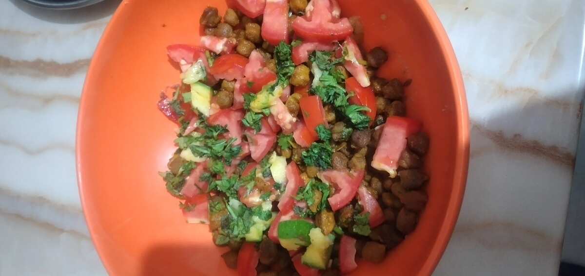 Desi chana chat