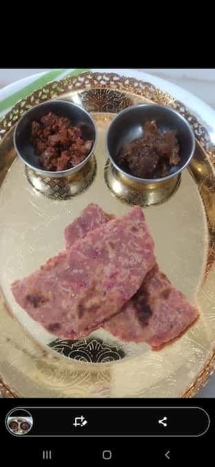 Beetroot,CarrotRagi Paratha