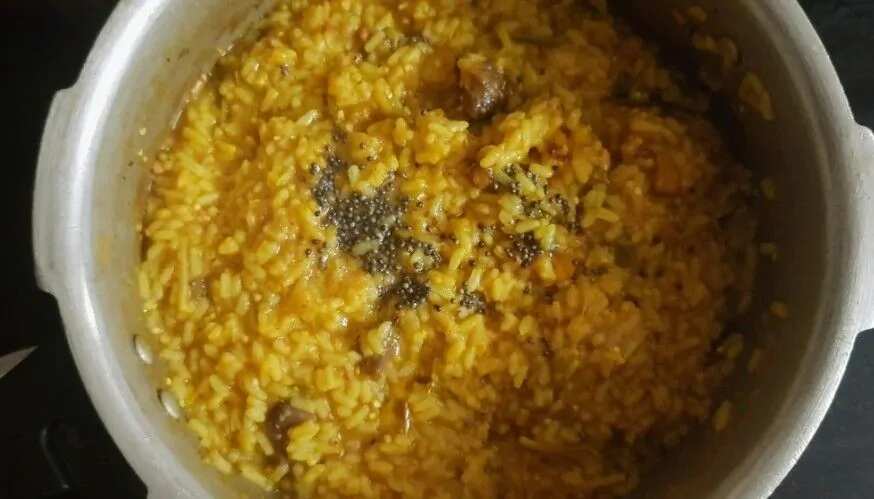 Satvik Sambar Rice / One Pot Sambar Rice