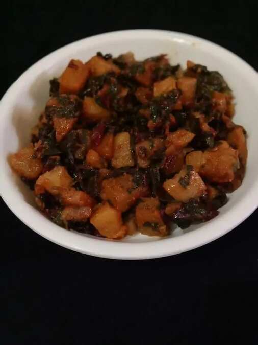 Chukandar leaves aloo fry/ Beetroot leaves aloo fry
