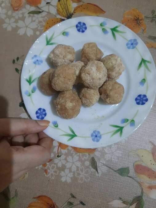 Magaj Ladoo 